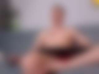 Long-Play's Live Sex Cam Show