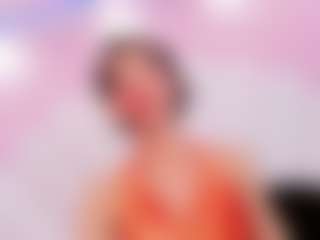 Live cam show with SARAGUILARR - Hazel Eyes on StripNow