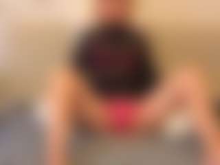 Chris-star's Live Sex Cam Show