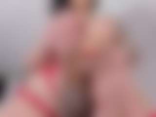 Strawberrydollts's Live Sex Cam Show