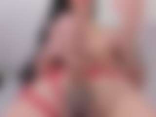 Strawberrydollts's Live Sex Cam Show