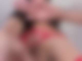 Live cam show with Strawberrydollts - Chubby on StripNow