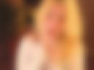 Live-camshow met LollyBunnyyy - Spankass op Camsoda