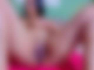 slutty-hugetits's Live Sex Cam Show