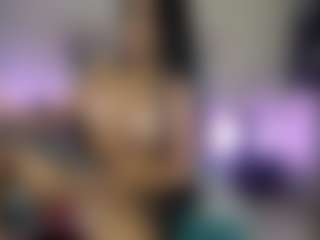 Spettacolo in cam dal vivo con ariana-lucia - Oil su Camsoda
