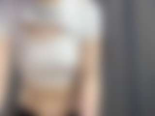 Live cam show with Amelia - Genital Piercings on fapnchat
