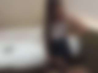 Live cam show with CutieLolaBunny - Curvy Small Tits on xplaylive.com