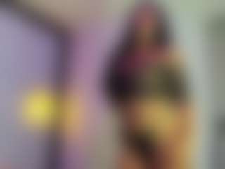 Indya-Brown's Live Sex Cam Show
