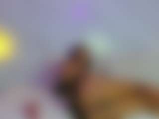 Indya-Brown's Live Sex Cam Show