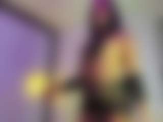 Indya-Brown's Live Sex Cam Show