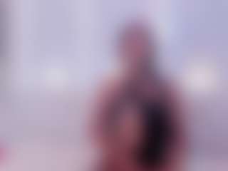 Indya-Brown's Live Sex Cam Show