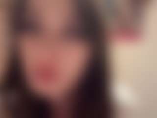 KarineSolverud's Live Sex Cam Show