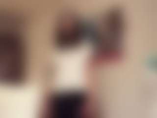 KarineSolverud's Live Sex Cam Show