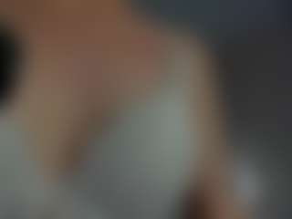 Live cam show with Miraletta - Blonde Hair College on testsause.com