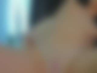 Miraletta's Live Sex Cam Show