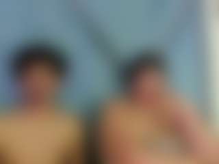 Live cam show with ReivenAndArthur - Big Ass on Mixed Magazine Live