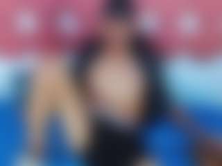 Live cam show with DrakeJack - Handjob on WildCum