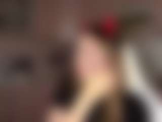Show de cam en vivo con GloryLiehr - Normal en Camsoda