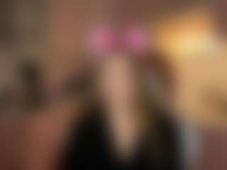 Live cam show with GloryLiehr - American on Mixed Magazine Live