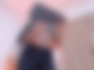SeleneLujann's Live Sex Cam Show