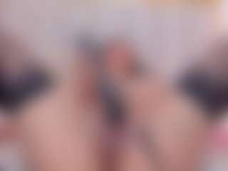 SeleneLujann's Live Sex Cam Show