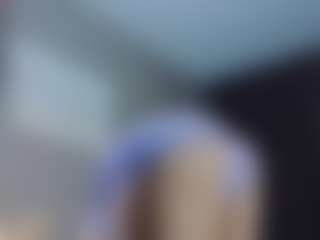 Live cam show with FelicitaScarr - College on Camsoda