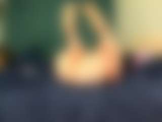 AnnaDelos's Live Sex Cam Show