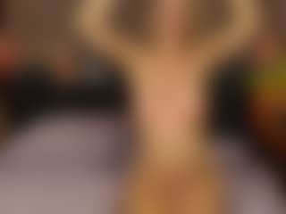 AdelaVibe's Live Sex Cam Show