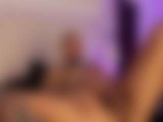 CrismontX's Live Sex Cam Show