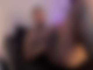 CrismontX's Live Sex Cam Show
