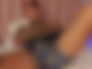 CrismontX's Live Sex Cam Show