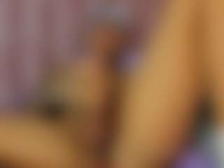 CrismontX's Live Sex Cam Show