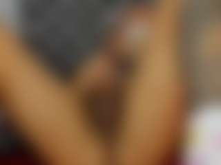 CrismontX's Live Sex Cam Show