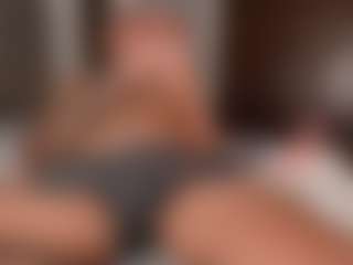 CrismontX's Live Sex Cam Show