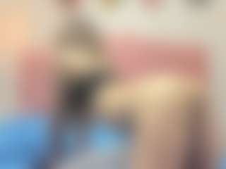 thin-alisson-becker's Live Sex Cam Show