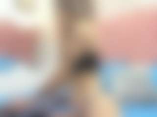 thin-alisson-becker's Live Sex Cam Show