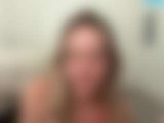 troubleinlace's Live Sex Cam Show