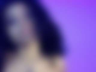 lucie-petite's Live Sex Cam Show