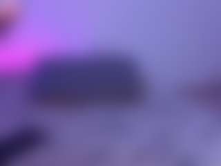 Live cam show with lucie-petite - New Toys on CamClone