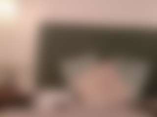 Live cam show with TinyWiild - Red Hair on liverealitysex.com