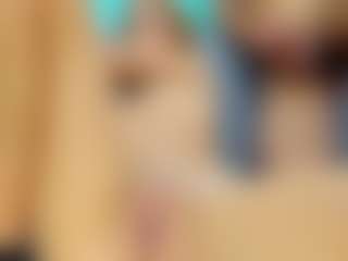 Live cam show with yeache - Strip on Camsoda