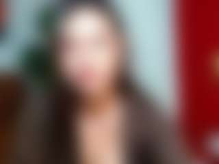 Live cam show with Diannaradick - Average on Mixed Magazine Live