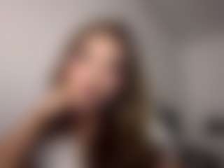 EnaStamnos's Live Sex Cam Show