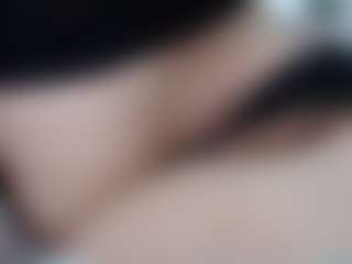 Live cam show with Margokiss - Small Tits Mature on livesexfox.com