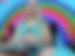 Isabella-Brown's Live Sex Cam Show