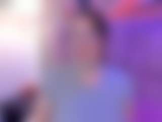Spettacolo in cam dal vivo con LilyRoseMoon - Cosplay Curvy su Camsoda