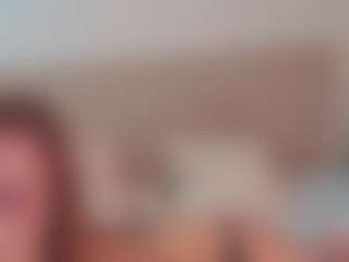 Live cam show with UlanaWallis - Blue Eyes on Camsoda