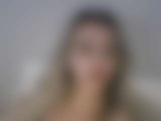 kinkynicoless's Live Sex Cam Show
