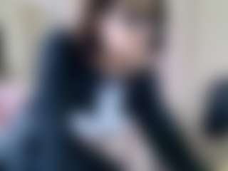 Show de cam en vivo con Avi - Shaved Pussy en Camsoda