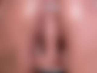 Live cam show with Kellynee1 - Big Tits on Porn Luv